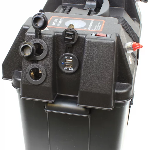 Batterikasse Powerbox med 12V og USB uttak