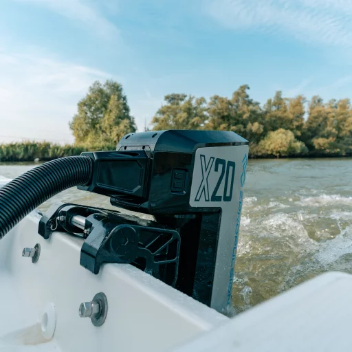 ePropulsion X20 elektrisk utenbordsmotor
