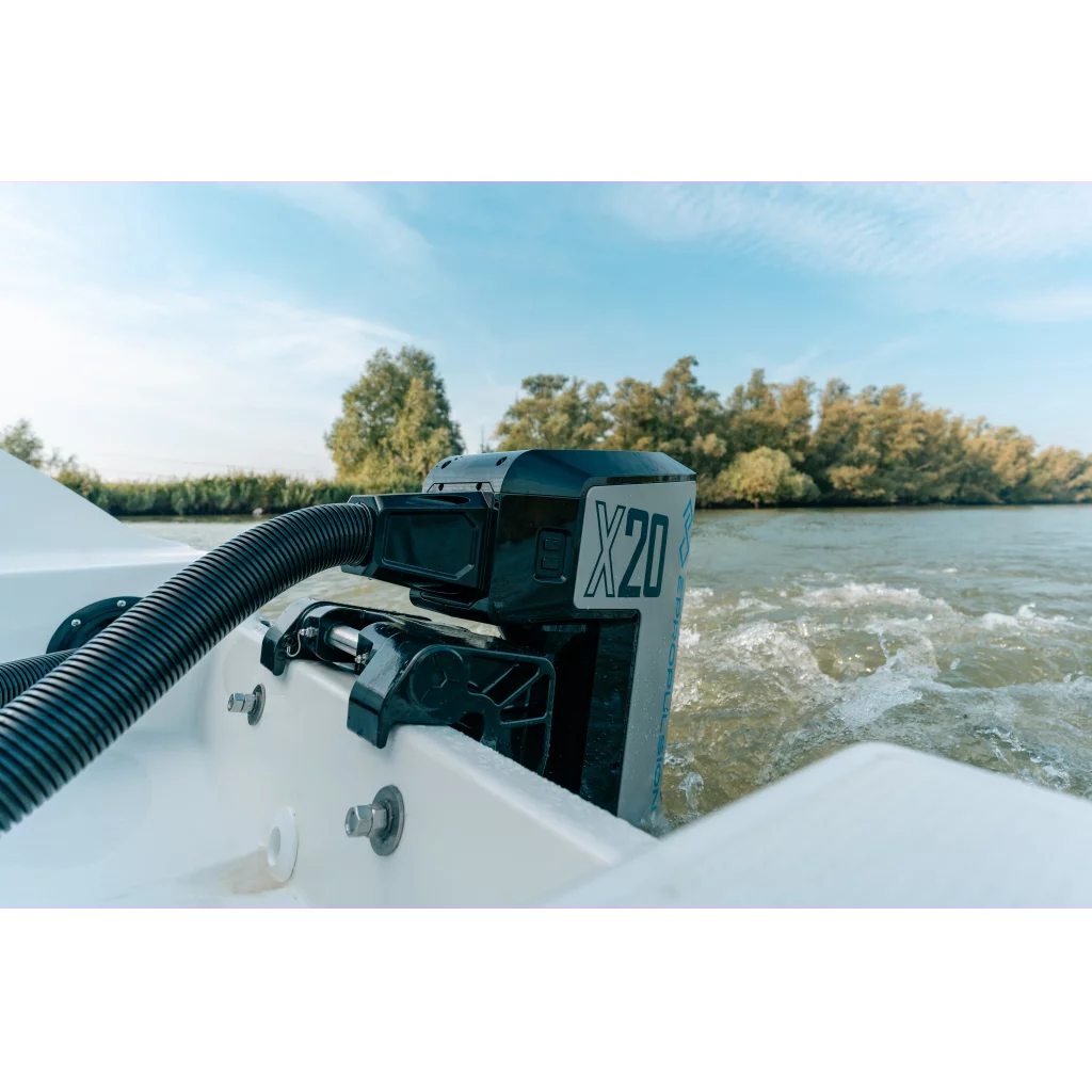 ePropulsion X20 elektrisk utenbordsmotor