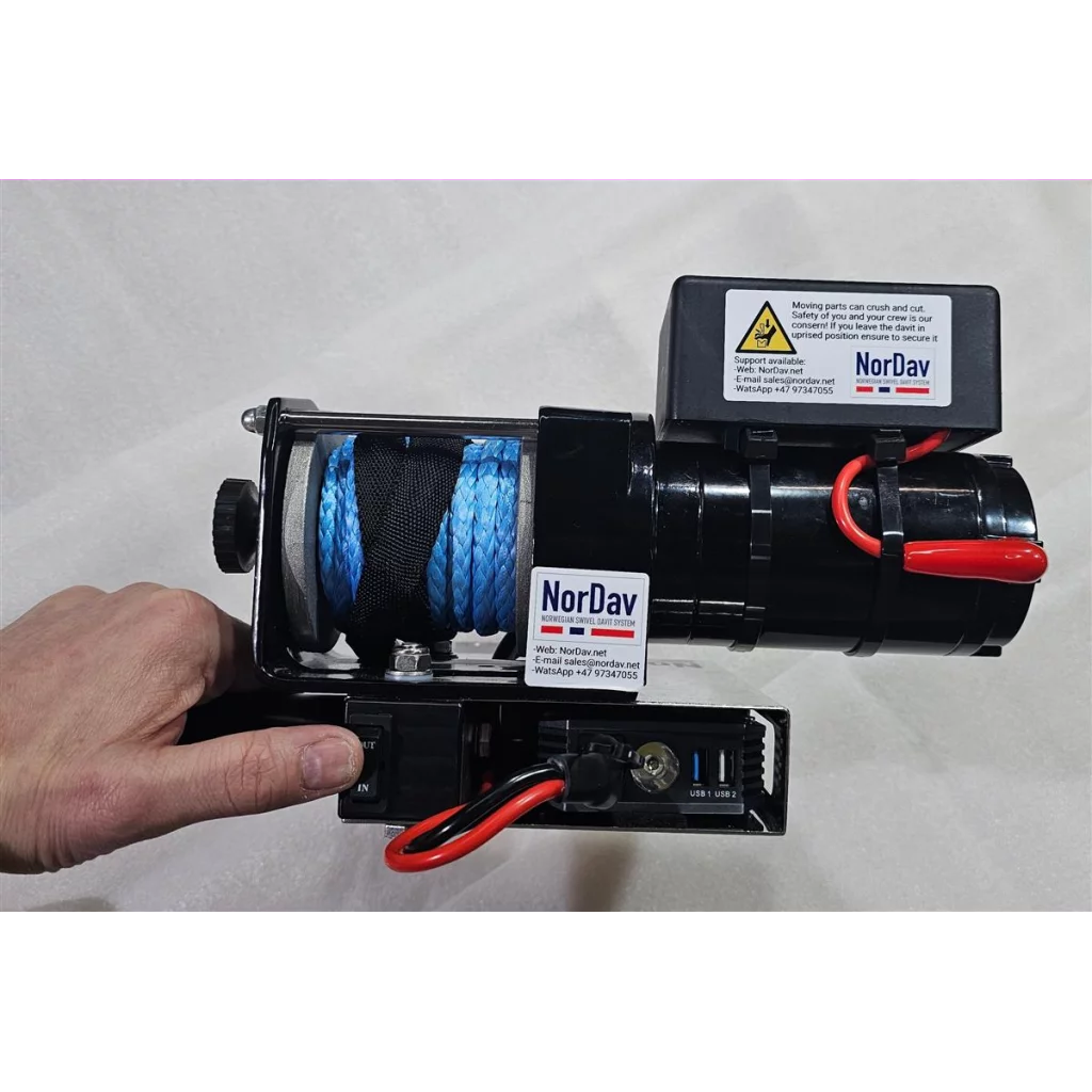 907 Vinsj 12V inkludert batteri