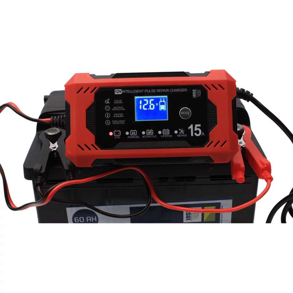 1852 Smartlader 15A 12V