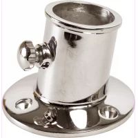 flaggholder-utenpaliggende-forkrommet