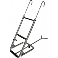 baugstige-kraftig-seilbat-m-anker-i-baug-3-trinn